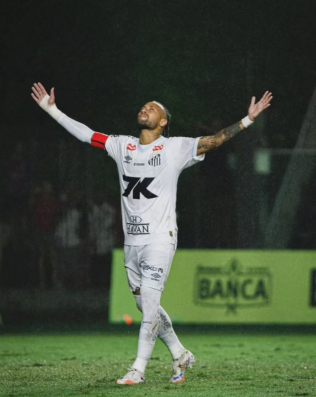 南宫28-包含切尔西不断突破!,内马尔连续五场比赛得分超过战术调整比赛高潮迭起的词条